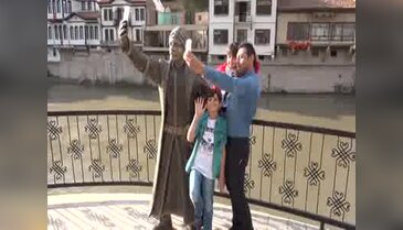 Şehzade'ye saldırı iddiasıyla gözaltına alınan 2 kişi serbest