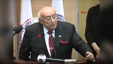 Süleyman Demirel hastaneye kaldırıldı!