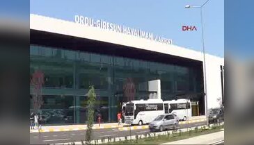 Yeni havaalanına uçak inemedi