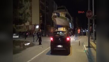 Akşemsettin Bursa İznik Gölü'ne böyle indirildi
