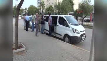 Yol istedi, burnunu kırdı