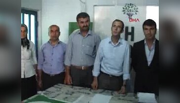 Ak Parti'den istifa eden 9 kişi HDP'ye geçti
