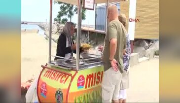Mısır satarak kazandığı parayla kayıp kızını arıyor