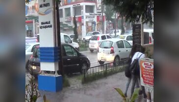 Bursa yine yağmura teslim