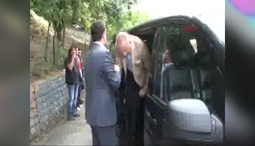 Ekmeleddin İhsanoğlu oyunu kullandı