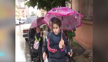 Engelli karı kocanın oy kullanma çilesi