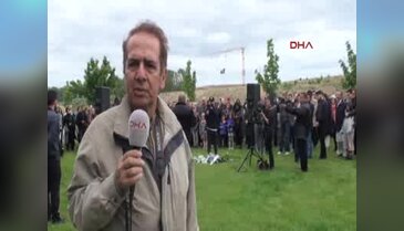 Müslüman mezarlığında dayanışma