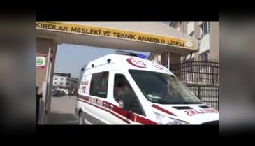Uyuşturucu kullanıp iki müdür yardımcısını bıçaklayan öğrenciye 36 yıl istendi