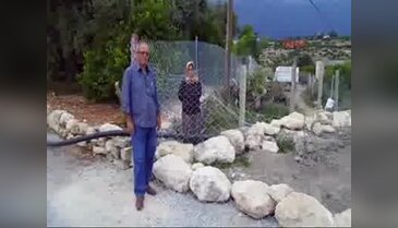 Sınır tartışması yol kapattırdı