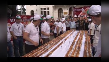 "En Uzun Börek Yeme Yarışması"