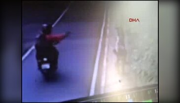 Seçim günü gerçekleştirilen silahlı saldırının güvenlik kamerası görüntüleri ortaya çıktı.