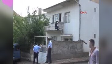 1. kattan intihara kalkıştı