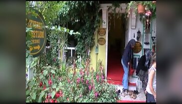 Bursa'da bu evin içinde türbe var!