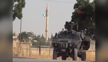 Minarede ÖSÖ flaması!