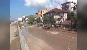 Sakarya'da dere taştı bir kadın sulara kapılıp kayboldu