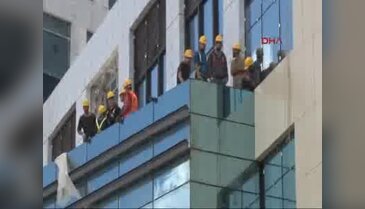 Plaza inşaatında feci ölüm!
