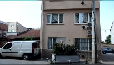 Bursa'da sokak ortasında 'şehit mezarı'