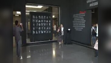 Madımak Oteli'nde ölenler anıldı