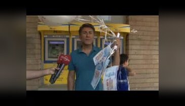 Bursa'da 285 bin TL'lik banknotları balona bağlayıp uçurdular