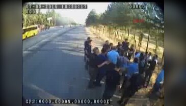 Sivil polis dehşet saçtı