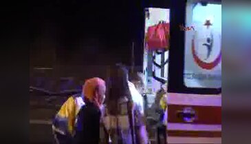 Otobüs kazasında 6 kişi öldü, 35 kişi yaralandı