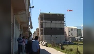 Bursa'da kaçak bina yıkımında olaylar çıktı