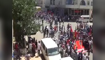 Patlamada ölen Günebakan toprağa verildi