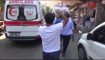 Diyarbakır'da polise silahlı saldırı!