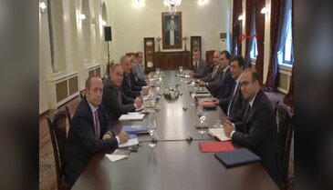AK Parti ve CHP arasında varılan mutabakat çerçevesinde heyetler arası ilk görüşme başladı.