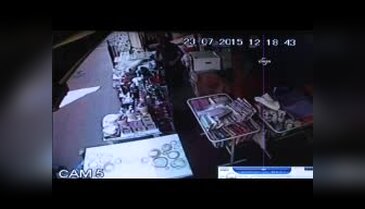 Köpeğin saldırdığı çocuğun kulağı koptu