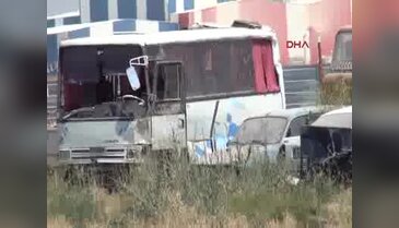 Tarım işçilerini taşıyan minibüs devrildi! 3 ölü 30 yaralı