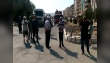 İzmir'de yol protestosu