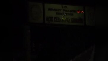Mahkumlar zehirlendi