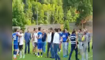 Hazırlık maçı boks maçına döndü