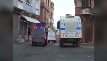 İzinsiz gösteriye polis müdahale etti
