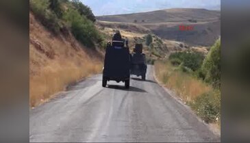 Yük trenine bombalı saldırı