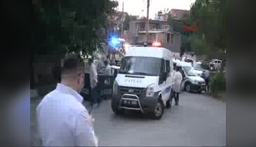 Kavga ederken boynu kırılıp öldü