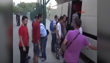 Suriyeliler kamplara gönderilmeye başlandı