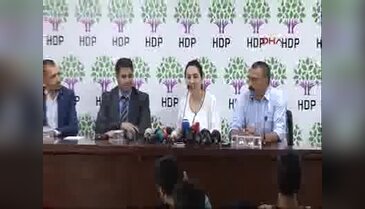 Yüksekdağ, parti genel merkezinde Avrupa Alevi Birlikleri Konfederasyonu heyetiyle görüştü
