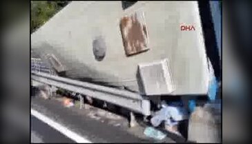 İstanbul'da midibüs kazası