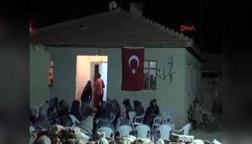 Şehit Uzman Çavuş Tufan'ın baba evinde yas