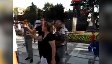 Saldırıya uğrayan müzisyenlerden konserli açıklama