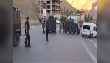 Şüpheli çantadan bebek bezi çıktı