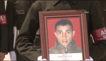 Şehit yakını: Gazeteciler yazın, Cumhurbaşkanı bununla gurur duysun