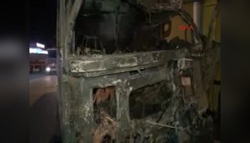 Adana'da zincirleme trafik kazası 5 ölü, 7 yaralı