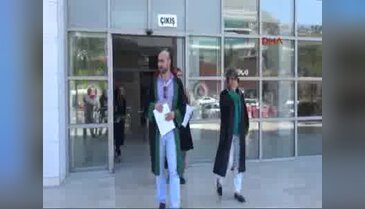 Sevgilisinden gördüğü şiddeti blog sayfasında duyurdu