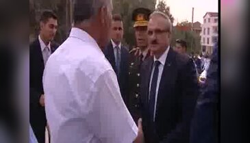 Bursalı şehidin babasını Vali ve Garnizon Komutanı teselli etti