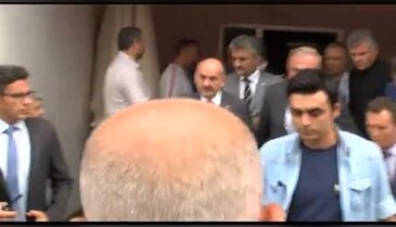 Sağlık Bakanı Mehmet Müezzinoğlu şehidin baba ocağını ziyaret etti