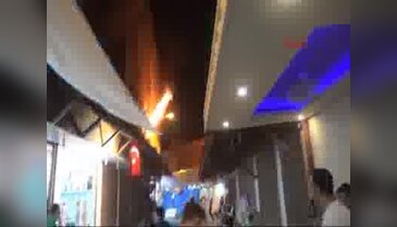 Alanya'da iş yerlerini ateşe verdiler
