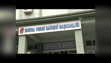 Bursa'da memurlar toplu sözleşmeyi yaktı